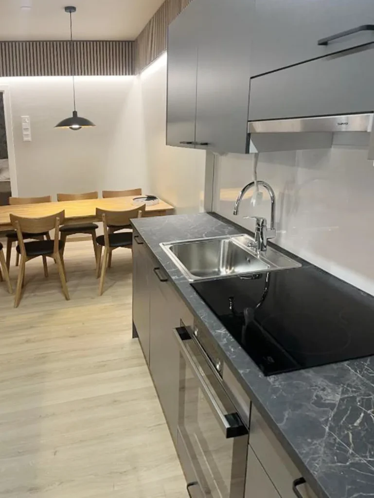 Villa Lippo – Keittiö ja ruokailutila